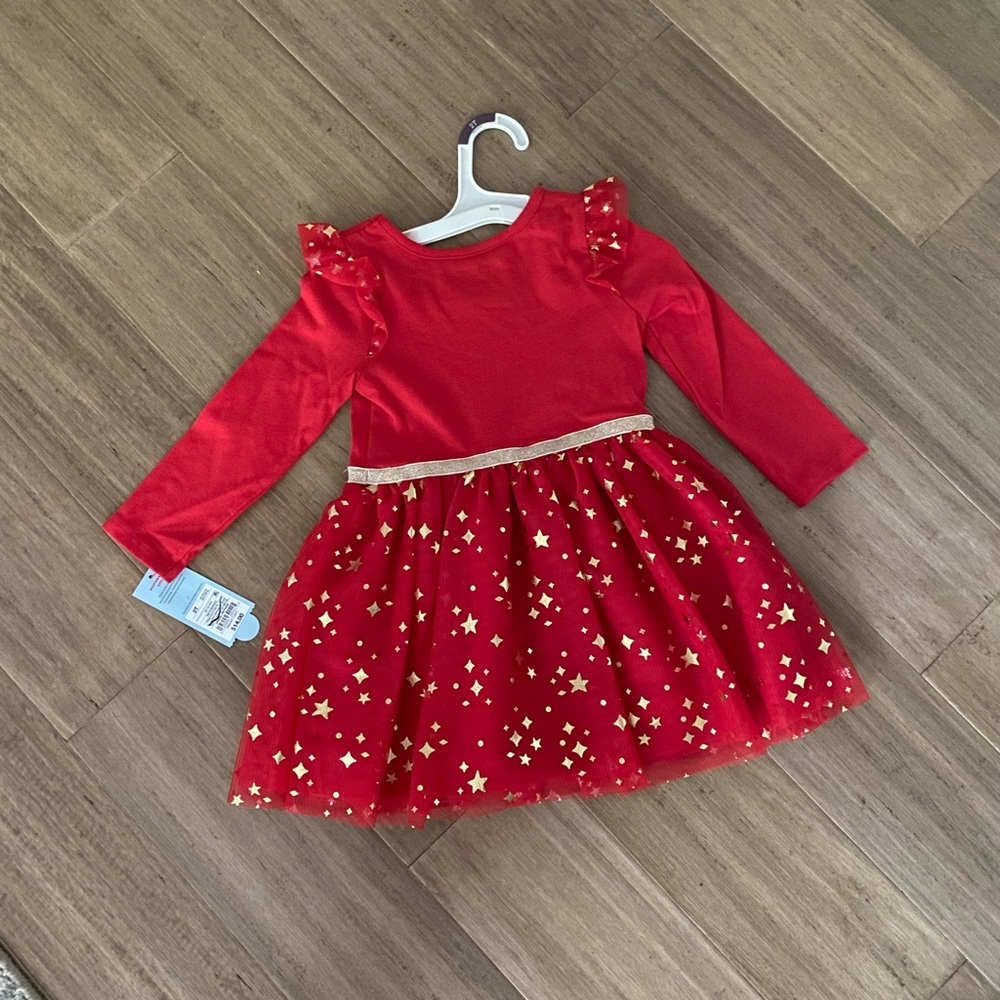 ⭐️NEW! Girls 2T Dress (red and gold)
